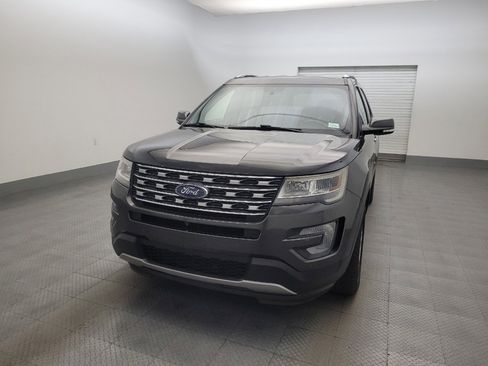 Used 2017 Ford Explorer Limited FWD image 15