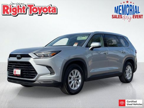 Certified 2025 Toyota Grand Highlander FWD image 1