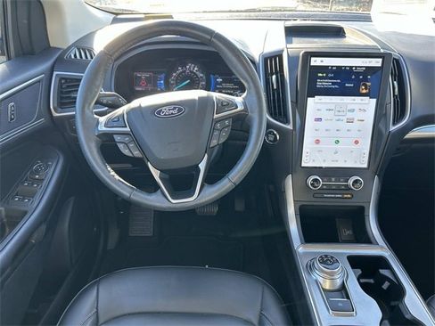 Used 2022 Ford Edge SEL w/ Convenience Package image 15
