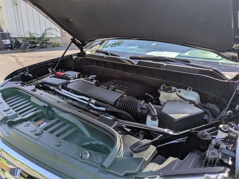 Used 2022 Chevrolet Silverado 1500 LT image 36