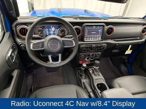 Used 2023 Jeep Gladiator Mojave w/ Cold Weather Group image 8