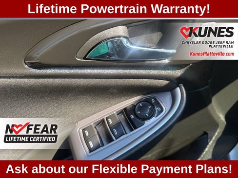Used 2024 Chevrolet Malibu LT FWD image 20