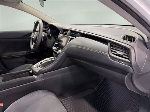 Used 2020 Honda Insight EX image 13