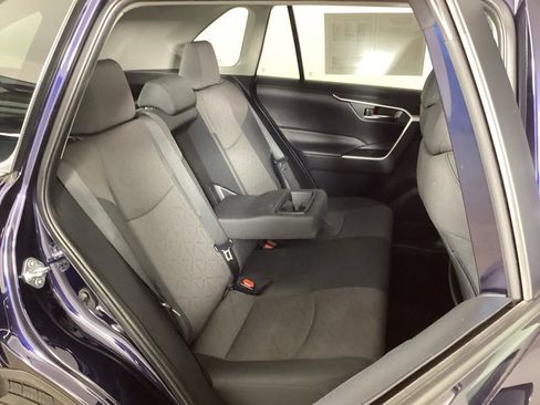 Used 2024 Toyota RAV4 XLE AWD/4WD image 35