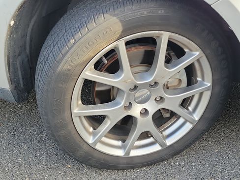 Used 2014 Dodge Journey R/T w/ Flexible Seating Group image 4