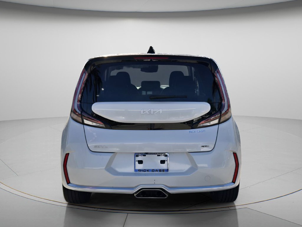 Used 2023 Kia Soul GT-Line w/ GT-Line Technology Package FWD image 6