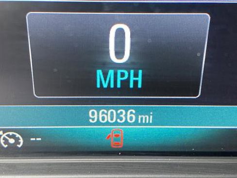 Used 2018 Buick Enclave Premium w/ LPO, Hit The Road Package AWD/4WD image 10