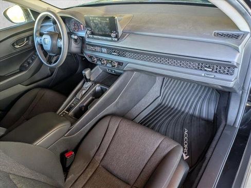Used 2023 Honda Accord EX image 21