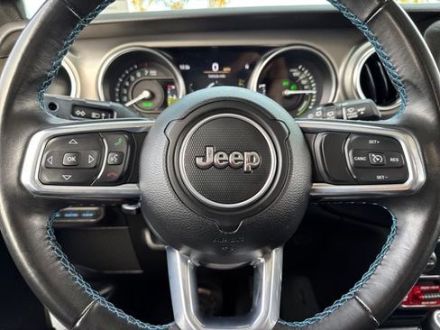 Used 2022 Jeep Wrangler Unlimited Rubicon 4xe w/ Steel Bumper Group image 17