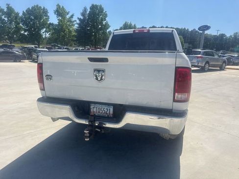Used 2019 RAM 1500 Classic SLT RWD image 10