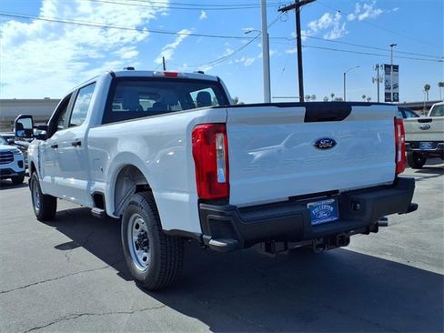 New 2026 Ford F250 XL image 4