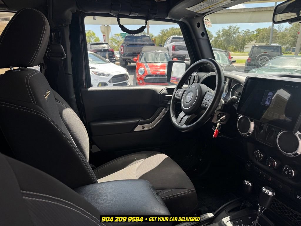 Used 2013 Jeep Wrangler Sahara w/ Connectivity Group AWD/4WD image 30