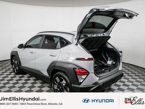 Certified 2025 Hyundai Kona SEL image 30