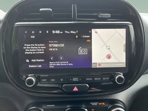Used 2023 Kia Soul S FWD image 18