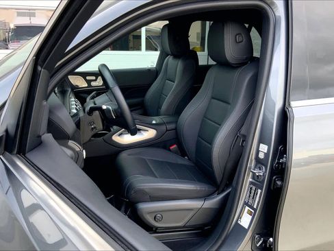 Used 2025 Mercedes-Benz GLE 350 4MATIC image 13