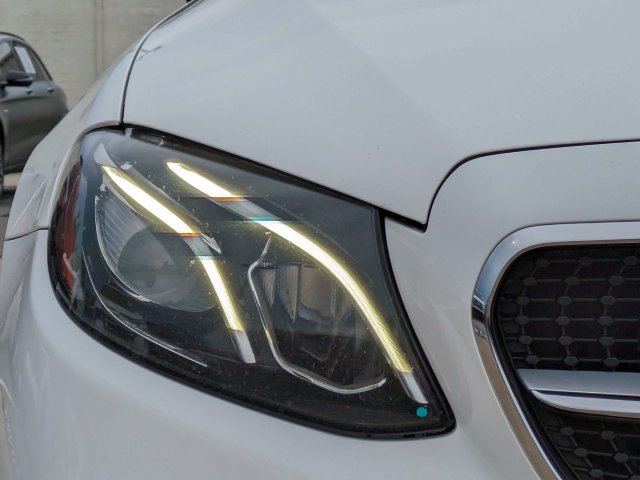 Used 2018 Mercedes-Benz E 400 Cabriolet image 10
