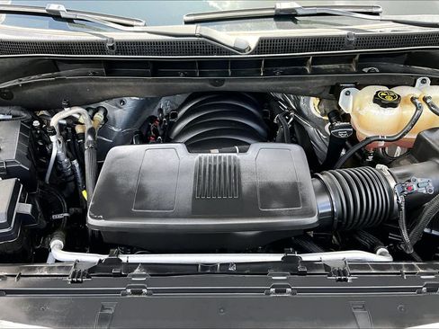 Used 2023 GMC Yukon Denali Ultimate AWD/4WD image 32