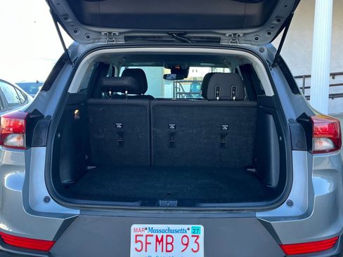 Used 2025 Chevrolet TrailBlazer LT image 27