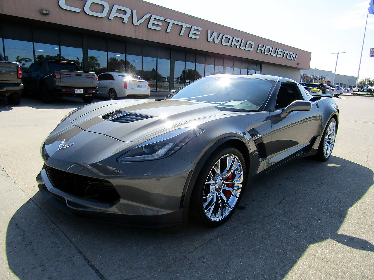 Used 2016 Chevrolet Corvette Z06 w/ 3LZ Preferred Equipment Group RWD image 1