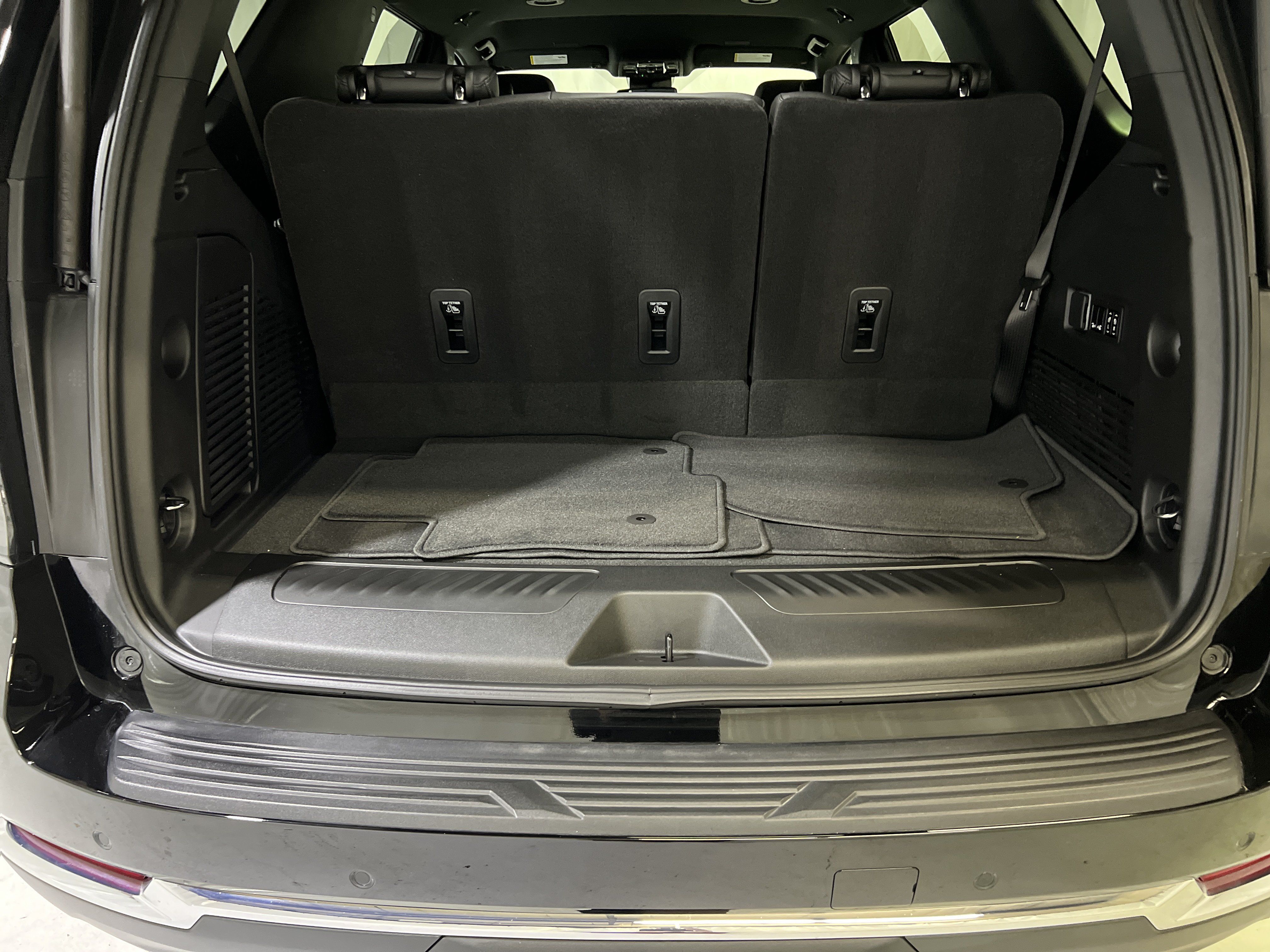 Certified 2026 Chevrolet Tahoe LT w/ Comfort Package RWD image 14