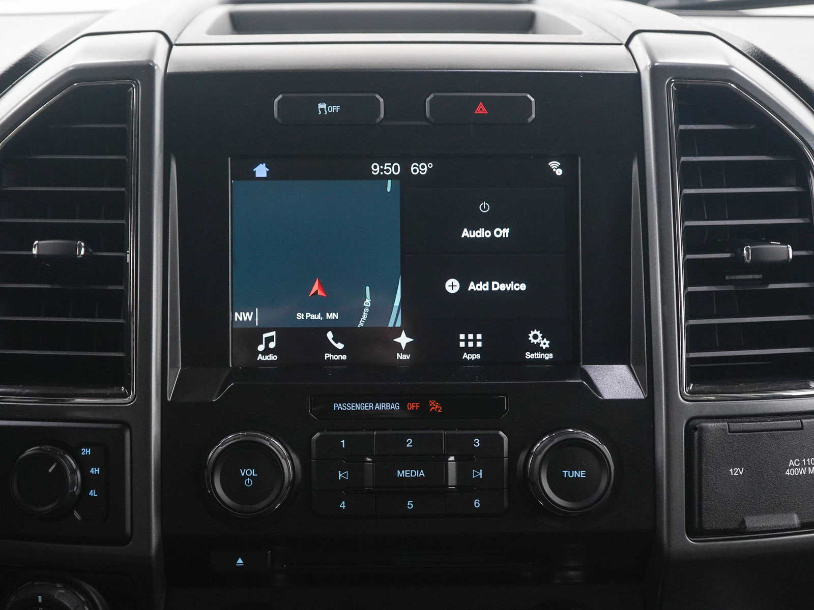 Used 2017 Ford F150 XLT w/ Equipment Group 302A Luxury AWD/4WD image 17