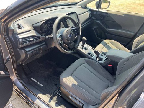 Used 2024 Subaru Crosstrek 2.0i Premium AWD/4WD image 6