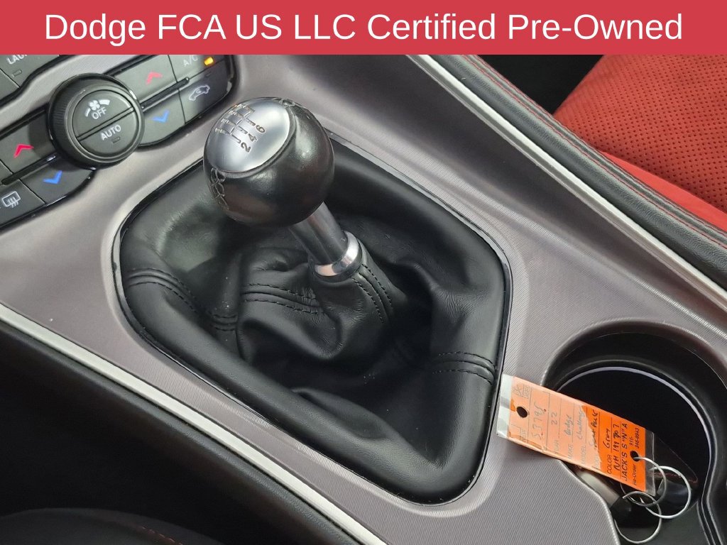 Used 2022 Dodge Challenger R/T Scat Pack w/ Dynamics Package RWD image 30