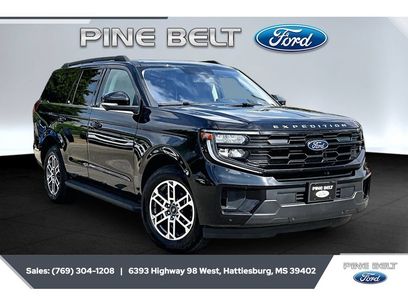Used 2025 Ford Expedition Active