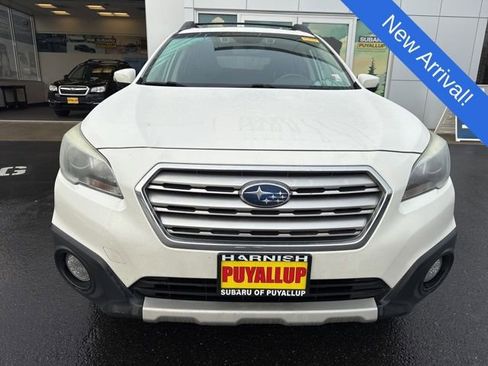 Used 2015 Subaru Outback 2.5i Limited image 2