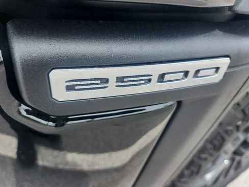 Used 2026 GMC Sierra 2500 Denali AWD/4WD image 25