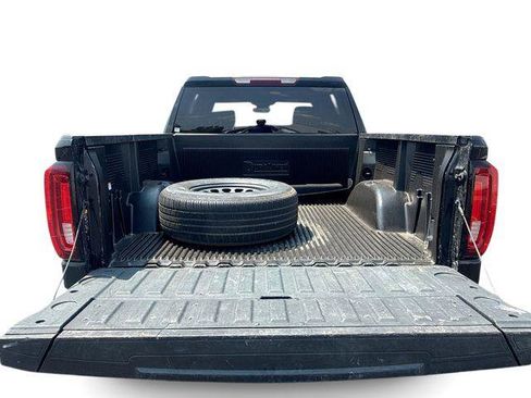 Used 2025 GMC Sierra 1500 SLT w/ SLT Convenience Package AWD/4WD image 20