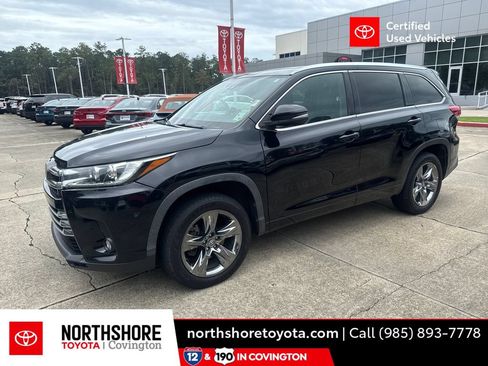 Used 2017 Toyota Highlander Limited Platinum FWD image 1