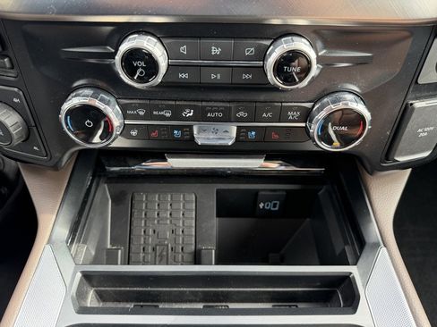 Used 2024 Ford F350 King Ranch w/ Chrome Package image 31