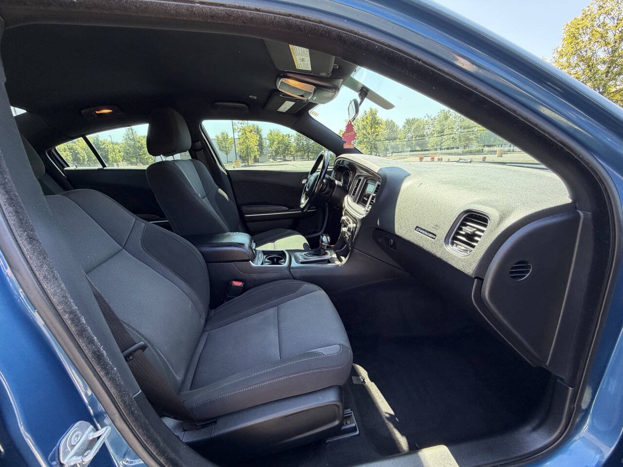Used 2020 Dodge Charger SXT RWD image 16