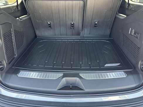 New 2026 GMC Yukon XL AT4 Ultimate w/ LPO, Floor Liner Package AWD/4WD image 28