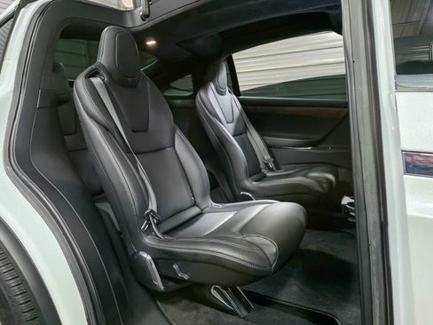Used 2019 Tesla Model X Performance image 22