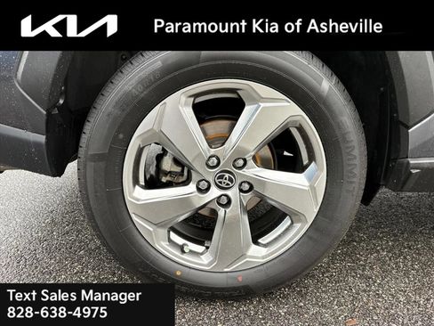 Used 2021 Toyota RAV4 XLE Premium AWD/4WD image 30