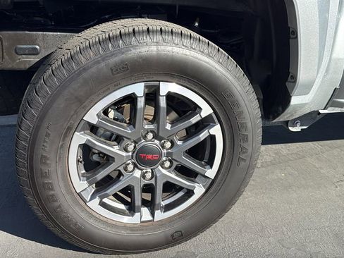 Certified 2024 Toyota Tacoma TRD Sport image 31