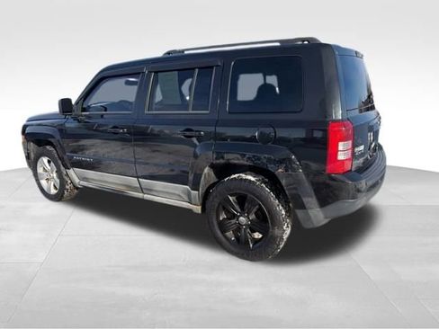 Used 2011 Jeep Patriot Latitude image 8