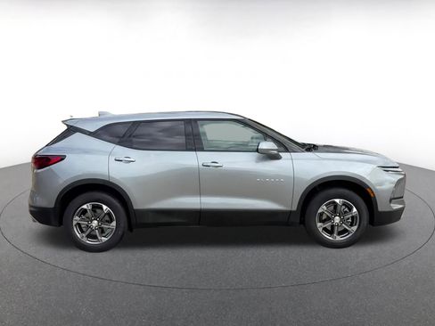 Used 2025 Chevrolet Blazer LT image 16