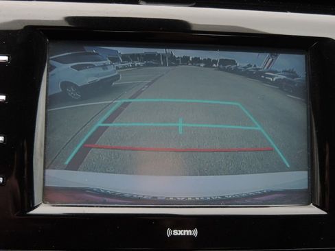 Used 2020 Toyota Camry LE FWD image 28