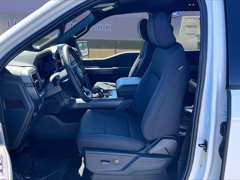 New 2026 Ford F150 XLT w/ XLT Black Appearance Package AWD/4WD image 9