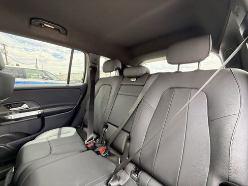 Used 2024 Mercedes-Benz GLB 250 image 7