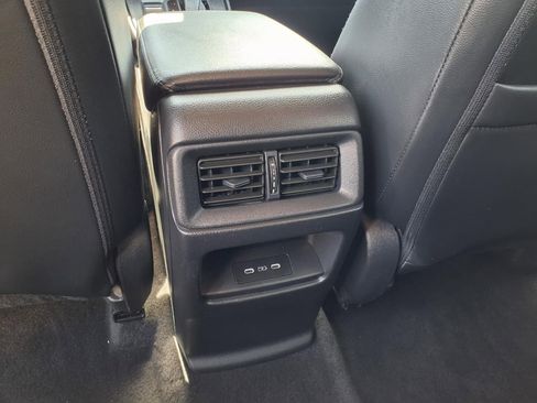 Used 2024 Honda CR-V EX-L image 15