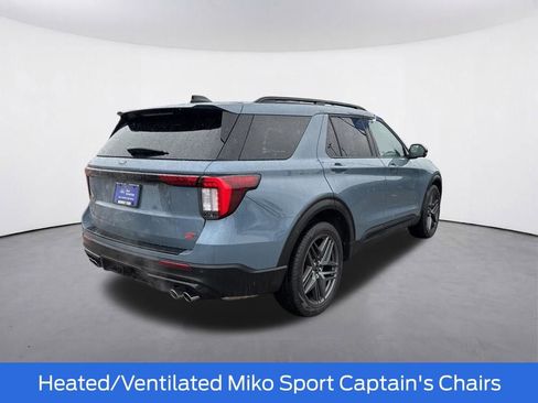 Certified 2025 Ford Explorer ST AWD/4WD image 9