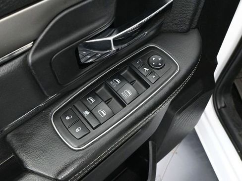 Used 2014 RAM 1500 Sport w/ Sport Premium Group image 19