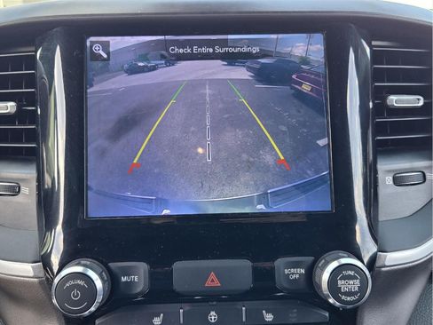 Used 2020 RAM 1500 Lone Star RWD image 16