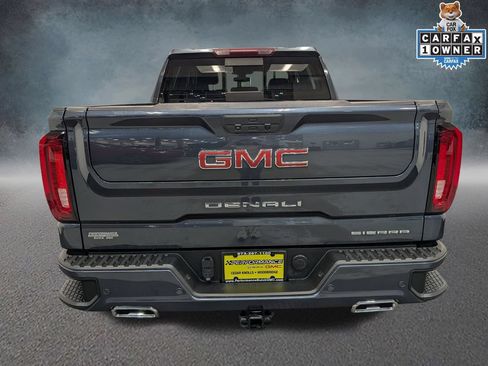 Used 2022 GMC Sierra 1500 Denali w/ Denali Premium Package AWD/4WD image 5