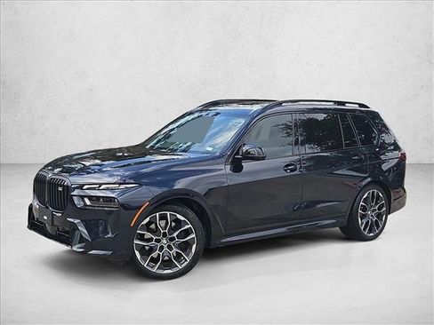Used 2024 BMW X7 M60i w/ Executive Package image 1
