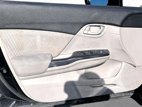 Used 2015 Honda Civic LX image 16